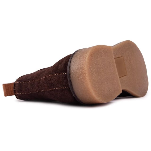 Polish Off Your Look In Style With The Men's Pimlico Ankle Boot From Silver Street. The Rich Brown Suede Chelsea Boot Is Beautifully Complimented With A Crepe-style Sole, Contrast Stitching And Elasticated Gusset For A Premium Finish.