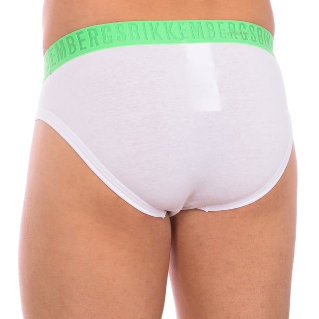Bikkembergs brand slips.
 Elastic rubber waistband, with the brand's name embroidered.
 Comfortable and breathable fabric.
 Anatomical front, with the ability to hold without squeezing.
 Seams seen in tone.
 Composition: 95% Cotton, 5% Elastane
 Care:
Wash at maximum temperature 30º.
 -Do not use bleach.
 -Do not dry clean.
 -Allows the use of an iron.