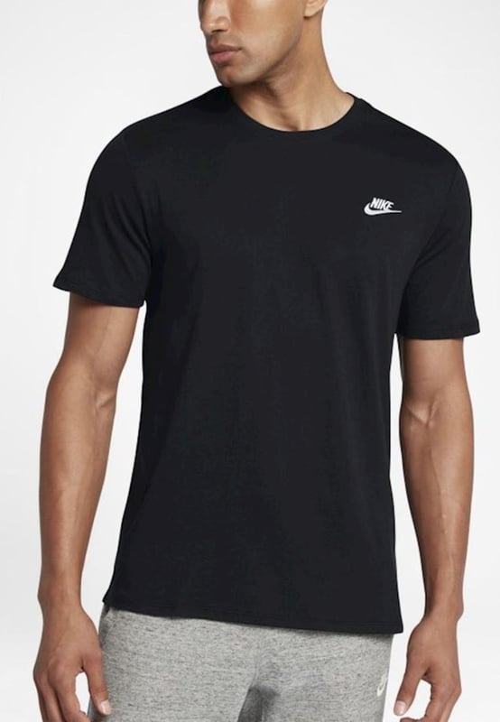 Nike club t shirt black shop