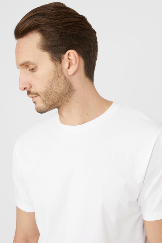 Cotton Crew Neck T-shirt. Consciously made from super-soft fabrics, look to this must-have crew T-shirt for men. Boasting short-cut sleeves, a comfortable neckline, and a tailored cut finish.