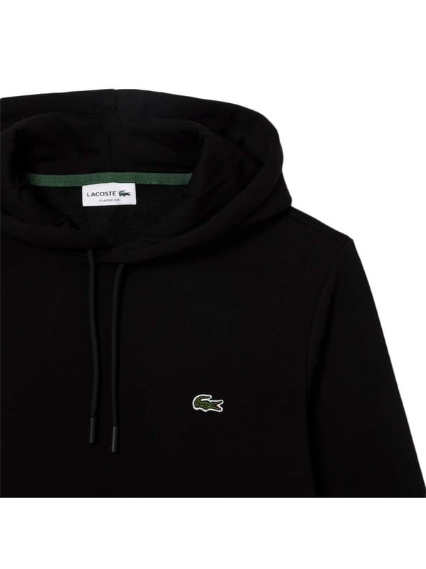 Trendy, warm, lightweight: an essential for the crocodile wardrobe. Plain-coloured hooded sweatshirt with a kangaroo pocket and logo patch in a modern silhouette.