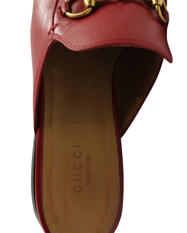 VINTAGE, RRP AS NEW
Made in Italy, iconic and timeless design, bold red color leather with some small creasing. sole has visible signs of usage, comes with original box. 
Gucci Red Mules with Horsebit
Color: red
Material: Leather
Condition: good
Size: 38
Sign of wear: No
SKU: 115393 / SVSGSH190882  
Gucci Red Mules with Horsebit
Color: red | red
Material: Leather | Leather
Condition: good
Size: One Size | One Size
Sign of wear: No
SKU: 444442 / SVSGSH190882 / SVSGSH190882