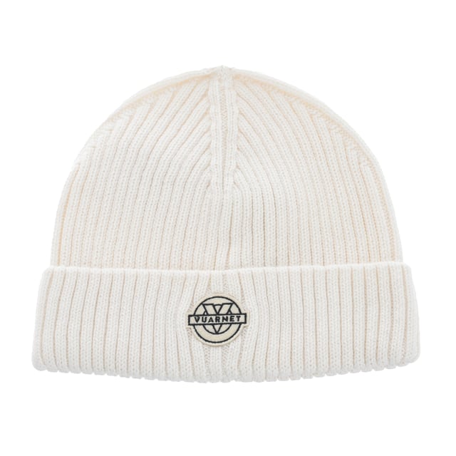 Gorro de punto de la marca Vuarnet.
Gorro con tacto muy agradable.
Gorro con dobladillo y nombre de la marca en el frontal.
 Composición: 90% Algodón, 10% Cachemira
 Cuidados:
Lavar a temperatura máxima 30º.
Secadora a temperatura baja.
Planchar a temperatura baja.
No usar lejía.
No lavar en seco.