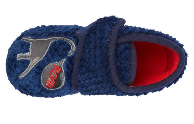 Big comfort for little feet with these Sleepers Diplodocus infants slippers, designed to keep small feet cosy and comfortable with every wear.- Flannel upper
- Hook and loop closure
- Padded design
- Textile Covered TPR Sole