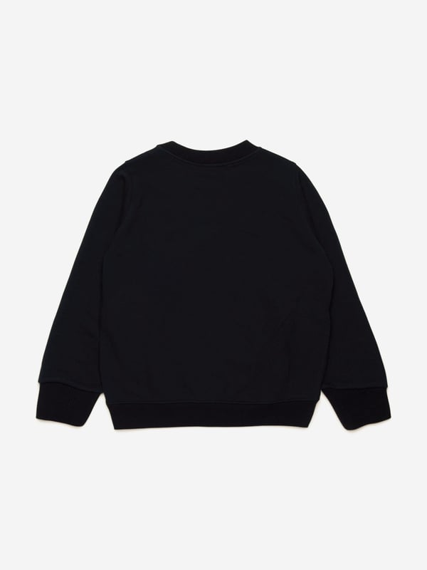 Introducing the Diesel Girls Slemby Logo Sweatshirt in sleek black, a chic addition for AW2024! Tailored for comfort and style, it's the perfect pick for your little trendsetter. Key highlights include: Bold Diesel Logo: Signature branding for an iconic, fashionable look. Premium Comfort: Soft fabric ensures all-day wearability without compromising style. Versatile Design: Seamlessly transitions from playdates to parties. Durable Fabric: Stands up to the energy of adventurous girls.Elevate her wardrobe with this stylish Diesel masterpiece!