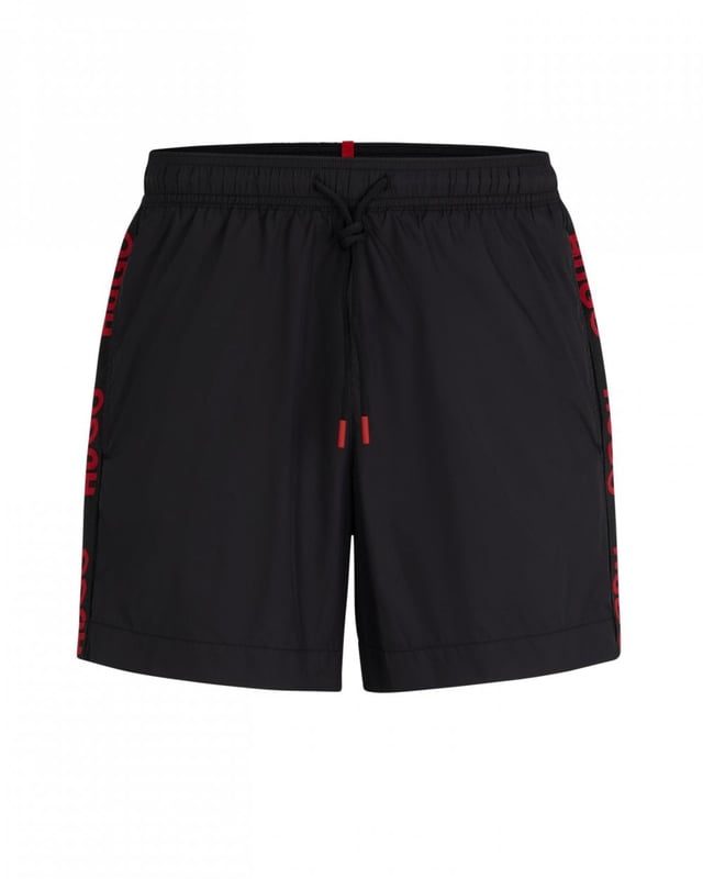 Fully lined swim shorts by HUGO, designed in quick-drying fabric with logo tape on the side seams for signature DNA.
Elastic waistbandPockets bottom front: Side pocketsPockets bottom back: Patch pocketMedium length
100% Polyamid, Lining: 100% Polyester
50500973