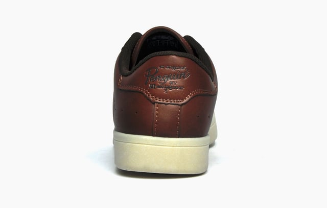 Tap into sleek, contemporary casual style with these Steadman designer trainers from iconic menswear brand, Original Penguin. The Penguin Steadman is a sleek and refined everyday trainer thats packed full of authentic American retro styling. Bringing heritage inspired style to your casual outfits, the Penguin Steadman is a versatile choice for the new season. Crafted from a synthetic leather-look upper and featuring intricate stitch and panelled detailing to the sides, and finished with Penguin branding to the tongue, side and heel, this is a must have trainer for any stylish man looking to elevate his casual look.
 - Synthetic upper
 - Memory foam sockliner
 - Textured wrap around outsole
 - Intricate designer stitch detailing
 - Panelled trims and overlays
 - Sumptuous memory foam footbed
 - Classic lace up fastening
 - Original Penguin branding throughout