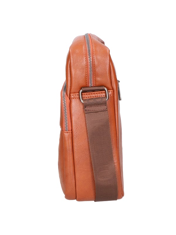 Northampton polo club Herren -Messenger -Umhängetasche in veganem Leder mit Einzelfach.