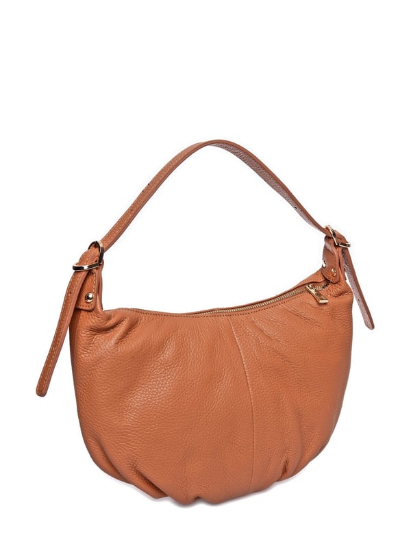 Handbag
100% cow leather
Top zip closure
Inner zip pocket
Dimensions : 22x31x2 cm
Handle: 47 cm adjustable