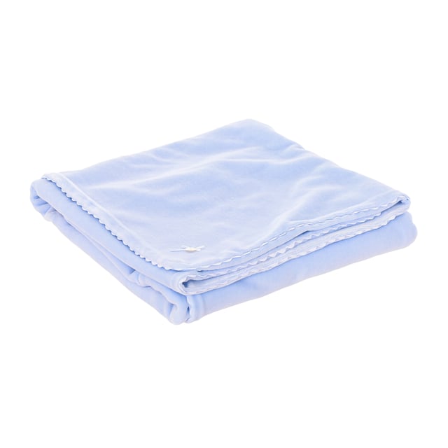 Baby blanket Babidu.
 Color Celestial blue
 Blanket with soft and thermal fabric.
 Ribbed finishes.
 Button with brand logo.
 Seams seen in tone.

 Composition: 100% Cotton

 Wash at maximum temperature 40º
 -Do not use bleach
 -Support iron
 -Tumble dry low
 Composition: 100% cotton
 Care:
Wash at maximum temperature 40º
 -Do not use bleach
 -Accepts iron
 -Dry at low temperature