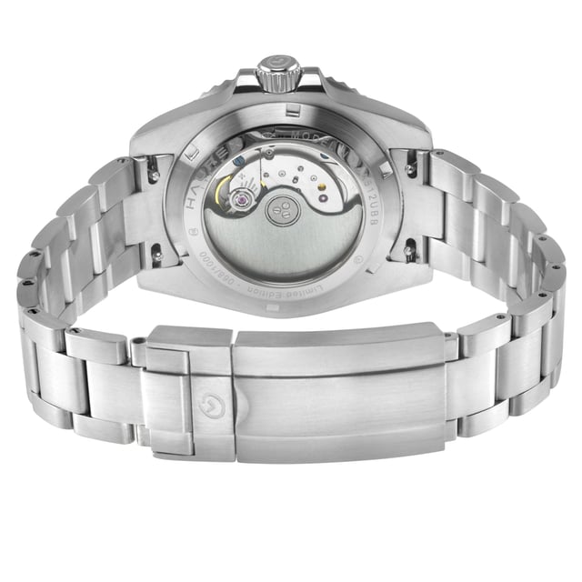 Haurex 4A512UBB  Men's Barracuda Automatic WatchHaurex Men's Automatic Watch from the Barracuda Collection43mm Round 316L Stainless Steel Case, Blue Ceramic BezelBlue Sunray Dial, Date at 4Push/Pull Crown, Exhibition Case back316L Stainless Steel Brushed Bracelet With Deployment BuckleAnti-reflective Sapphire CrystalWater Resistant to 50 Meters/5ATMAutomatic Miyota Ultra thin 9015