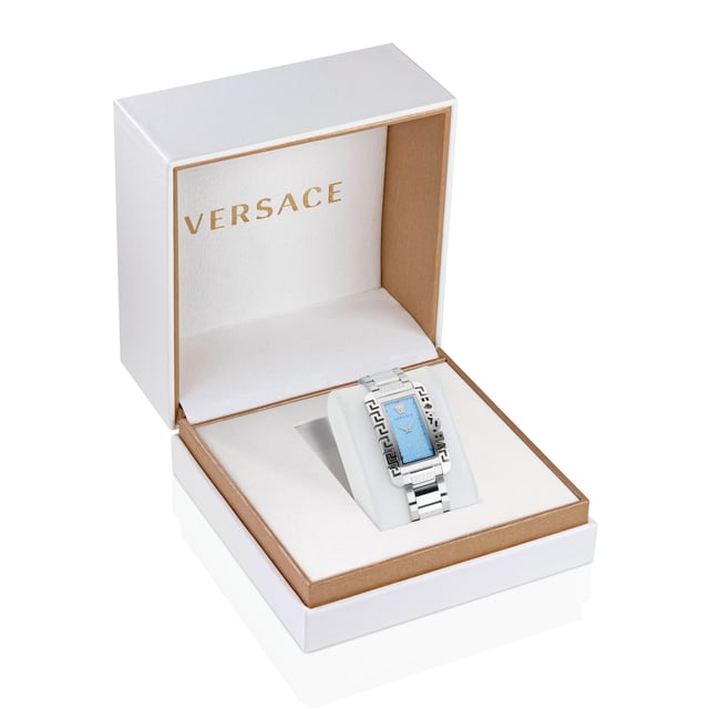This Versace Versace Flair Gent Analogue Watch for Unisex is the perfect timepiece to wear or to gift. It's Silver  Rectangular case combined with the comfortable Silver Stainless steel watch band will ensure you enjoy this stunning timepiece without any compromise. Operated by a high quality Quartz movement and water resistant to 3 bars, your watch will keep ticking. This high quality watch is an incredible eye-catching Unisex watch. This Analogue watch has a has a Swiss Made Movement High quality 20 cm length and 18 mm width Silver Stainless steel strap with a Deployment clasp Case measurement: 27 X 45 mm,case thickness: 8 mm, case colour: Silver and dial colour: Blue