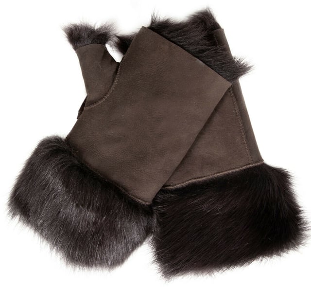 Warm, stylish and chic, these toscana shearling fingerless cuffs are perfect for when the temperatures drop. Made from the most premium of shearling toscana sheepskins, these reversible fingerless mittens will help keep your hands warm without being impractical and affecting your dexterity. Perfect for when you need to use your phone on the go, these sheepskin cuffs are this winter's must have accessory. Made in the UK, Available in 11 Colours