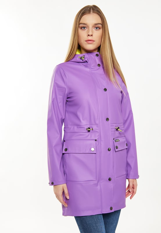 Werten Sie Ihre Outdoor-Garderobe mit diesem stilvollen Regenmantel auf, der auf Funktionalität ausgelegt ist. Diese Parka-Jacke verfügt über eine Kapuze mit Kordelzug, einen Reißverschluss vorne und Druckknöpfe für einfaches Tragen. Mit Pattentaschen und verschweißten Nähten für wasserdichten Schutz bietet es eine normale Passform. Der verstellbare Kordelzug in der Taille und der Stehkragen erhöhen den Komfort und halten Sie bei jedem Wetter trocken.  Regenmantel
