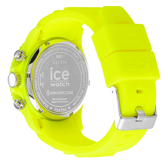 This Ice Watch Ice Chrono - Yellow Blue Chronograph Watch for Unisex is the perfect timepiece to wear or to gift. It's Yellow 40 mm Round case combined with the comfortable Yellow Silicone watch band will ensure you enjoy this stunning timepiece without any compromise. Operated by a high quality Quartz movement and water resistant to 10 bars, your watch will keep ticking. Opt for the sporty and masculine look of the ICE chrono watch - Yellow blue! Imposing and robust, this yellow and blue watch gives a very special style to your everyday outfits. This Chronograph watch has a calendar function: Date , Stop Watch , 24-hour Display and Luminous Hands High quality 20 cm length and 19 mm width Yellow Silicone strap with a Buckle Case diameter: 40 mm,case thickness: 13 mm, case colour: Yellow and dial colour: Blue