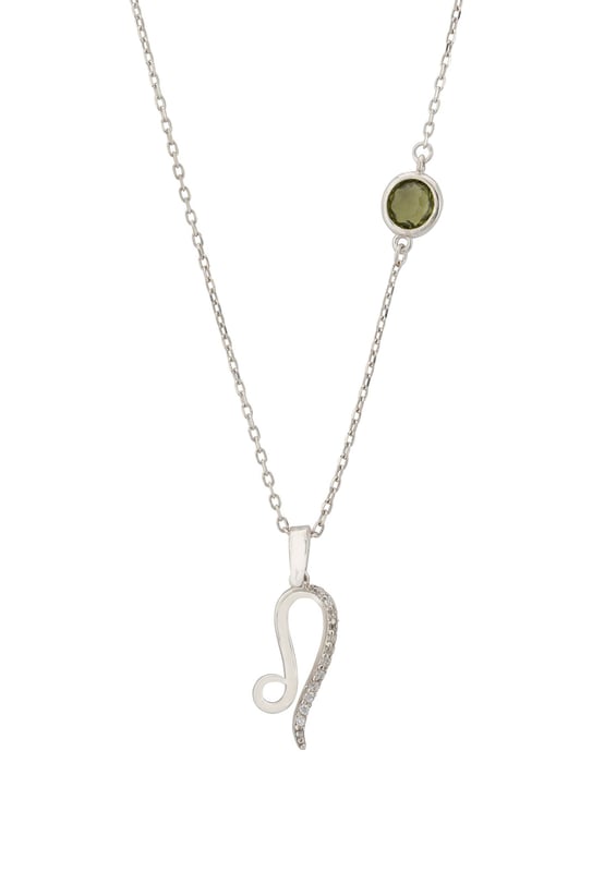 Radiate with the strength of Leo with the Zodiac Leo Birthstone Necklace Peridot Silver. Ideal for those lucky enough to be born Jul 23 to Aug 22. It is crafted in 925 sterling silver and features the lion's star sign set with zirconia highlights and a lab-created Peridot set along the 40-45cm chain.It embodies Leo's warmth and courage, with Peridot amplifying positivity and growth, guiding Leos to embrace their natural leadership. A celebration of the lion's generosity and vivacity, this zodiac necklace is designed for the regal Leo.