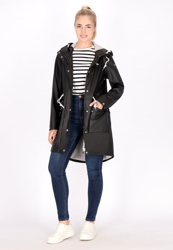 Ontdek de ultieme regenjas die stijl en functionaliteit moeiteloos combineert. Dit parka-jack heeft een capuchon met trekkoord, een ritssluiting aan de voorkant met drukknopen en praktische klepzakken. De normale pasvorm en het trekkoord in de taille zorgen voor een getailleerde look, terwijl de waterdichte stof (3000 mm) ervoor zorgt dat je buiten droog blijft. Met gelaste naden en een opstaande kraag is deze outwear met lange mouwen zowel stijlvol als functioneel.  Mackintosh