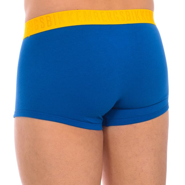 Bikkembergs brand boxers.
 Elastic rubber waistband, with the brand's name embroidered.
 Comfortable and breathable fabric.
 Anatomical front, with the ability to hold without squeezing.
 Seams seen in tone.
 Composition: 95% Cotton, 5% Elastane
 Care:
Wash at maximum temperature 30º.
 -Do not use bleach.
 -Do not dry clean.
 -Allows the use of an iron.