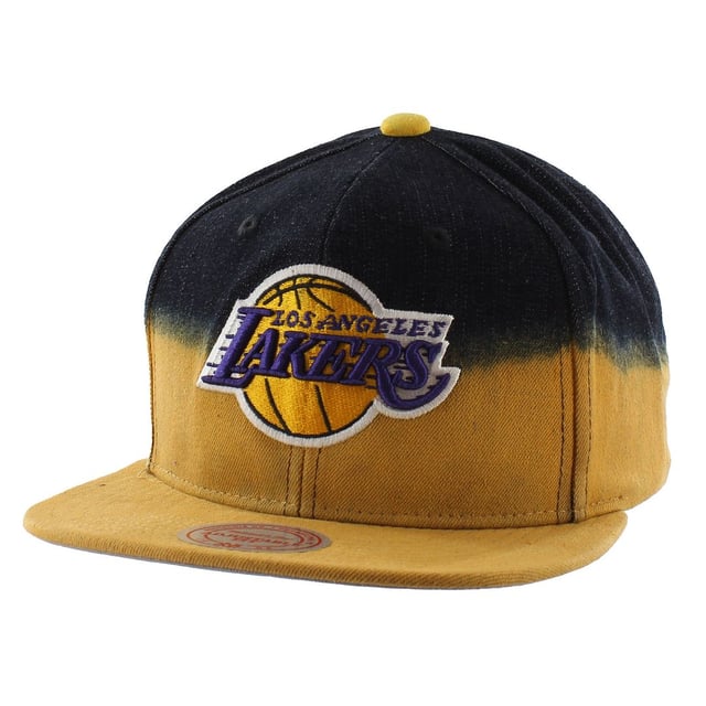 Mitchell & Ness Los Angeles Lakers Gorra Negra Amarilla MN HWC INTL261 LALAKE BLKYEL