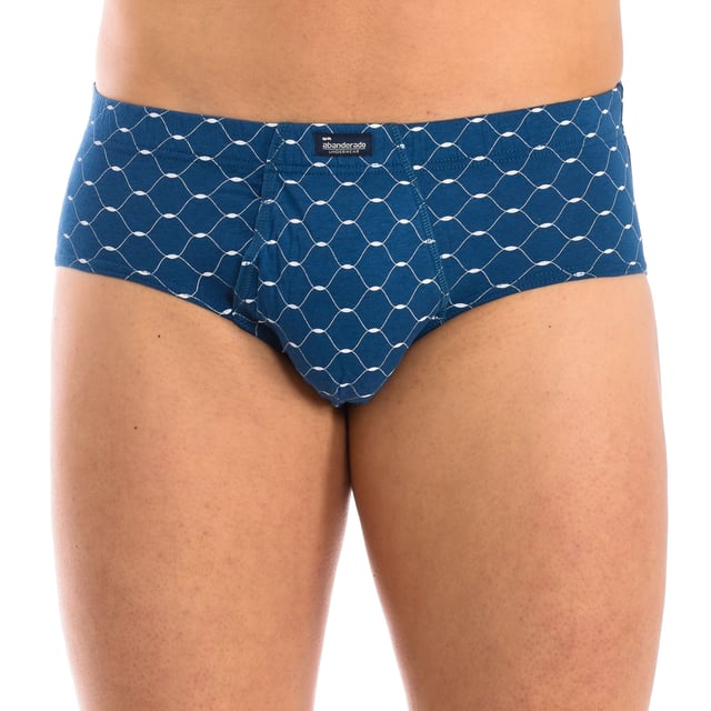 Pack-3 Slips Abanderados.
 Elastic rubber waistband, with the brand name.
 Breathable fabric.
 Anatomical front, with the ability to hold without squeezing.
 With opening.
 Seams seen in tone.
 Composition: 100% cotton
 Care:
Wash at max temperature 40º.
 - Do not use bleach.
 - Do not use dryer.
 - Do not iron.
 - Do not dry clean.