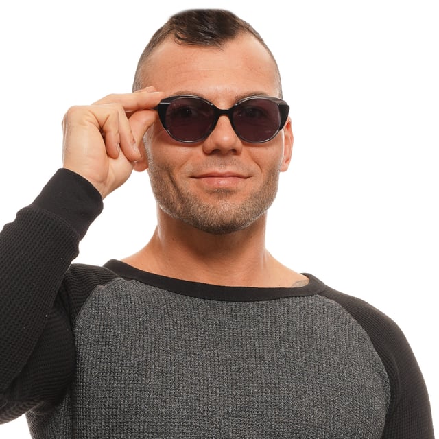 Rodenstock Sunglasses R3316 B 53
Genre: Femmes
Couleur principale: Gris
Les particularites: Pas d'extra
La couleur du cadre: Noir
la monture des lunettes: Acetate
couleurs de lunettes: Gris
Le materiel de la lunette: Plastique
Categorie de filtre: 3
Style: Papillon
Technologie des lunettes: Miroir
Protection: 100% UVA & UVB
Largeur du verre: 53
Hauteur du verre: 46
largeur du pont lentilles: 18
Largeur des lunettes: 141
Longueur du temple: 140
Charniere a ressort: Non
volume de livraison: Etui original,
Style de cadre: Jante complete