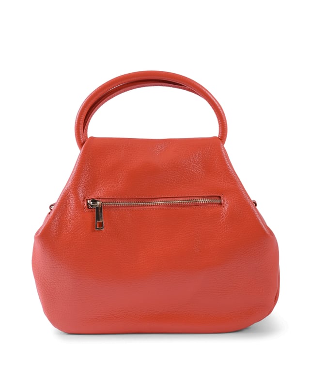 By: V Italia - Detail: V10312 DOLLARO CORALLO - Colour: Coral- Composition: 100% LEATHER - Measures: 30x25x12 cm - Made: ITALY