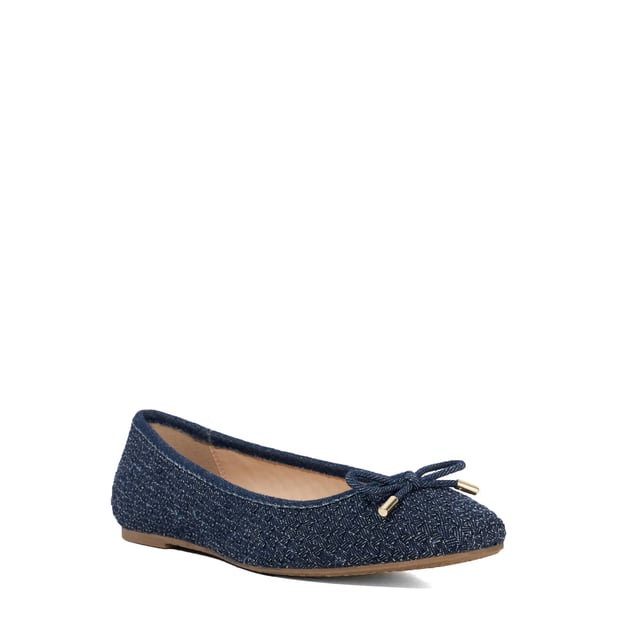 Dune Ladies Harries - Woven Slip On Ballet Flats Embrace comfort and style every time with Harries, ballet flats decorated with a classic bowl detail on the rounded toe. Crafted from premium fabrics with a woven finish, they're the perfect go-to for everyday wear.