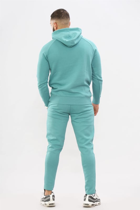 Gym king on sale green tracksuit