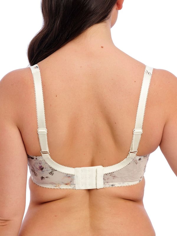 Fantasie Lizbeth Side Support Bra. Underwired full cup bra with a three piece cup design, side support for uplift and forward projection, embroidered top cups and wide wires for additional comfort. Featuring embroidery and bow/charm detail on the centre front. The product is recommended as hand-wash only.