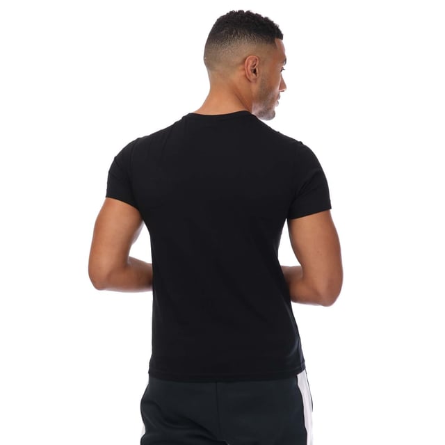 Mens Emporio Armani Crewneck T- Shirt in black-white.- Round collar.- Short sleeves.- Printed bold logo.- Regular fit.- 100% Cotton.- Ref: 21181847607520
