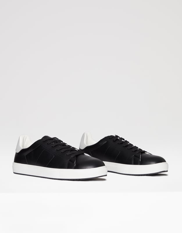 Black Halifax Casual Court Trainers