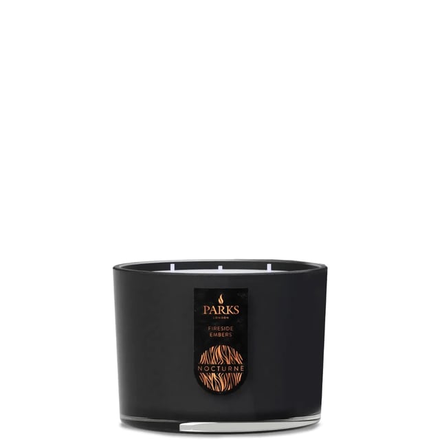 Snuggle up and get cosy by the hearth’s golden glow. Sultry, charred woody notes of cedar enriched with intensely smoky gaiac and the malted sweetness of aged oak barrels. A touch of the piquant anise spice for the flickering flames, underpinned by leathery birch and dry cade for a hint of lingering woodsmoke.