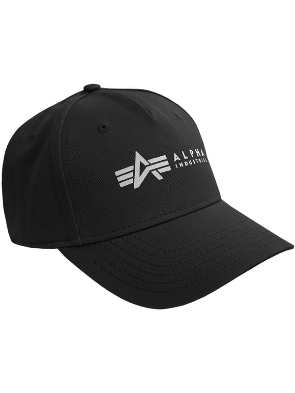 Diese Herren-Basecap kombiniert modernes Design mit funktionalen Details. Das farbige Logo auf der Vorderseite setzt einen markanten Akzent und macht die Cap zu einem echten Hingucker. Dank der verstellbaren Snapback-Schnalle lässt sie sich individuell anpassen und bietet einen perfekten Sitz. Ziernähte auf dem Schirm verleihen der Cap eine hochwertige Optik, während bestickte Luftlöcher für eine optimale Luftdurchlässigkeit sorgen. Gefertigt aus belastbarem Twill, ist sie robust und ideal für den täglichen Gebrauch geeignet. Die innenliegenden Nahtabdeckbänder erhöhen den Tragekomfort und unterstreichen die hochwertige Verarbeitung. Eine Labelflag auf der Rückseite rundet das Design stilvoll ab. Perfekt für Männer, die Funktionalität und einen trendigen Look vereinen möchten.
