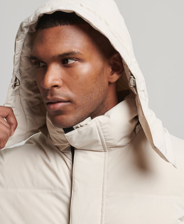 Short white deals puffer jacket