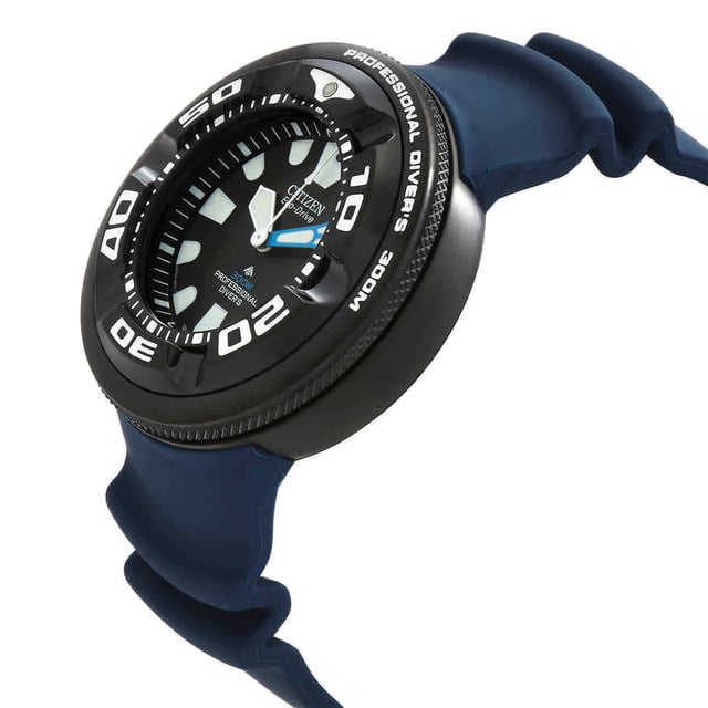 This Citizen Promaster Marine Analogue Watch for Men is the perfect timepiece to wear or to gift. It's Black 48 mm Round case combined with the comfortable Blue Plastic watch band will ensure you enjoy this stunning timepiece without any compromise. Operated by a high quality Eco-Drive movement and water resistant to 30 bars, your watch will keep ticking. This Eco-Drive watches recharges itself in any kind of light, to run forever. This Eco-Drive watch does not require any battery replacement, charging or winding to maintain constant operation This Analogue watch has a calendar function: Date , Solar Powered , Luminous Hands , Luminous Numbers and Screw Down Crown. Comes with a extension strap High quality 21 cm length and 26 mm width Blue Plastic strap with a Buckle Case diameter: 48 mm,case thickness: 18 mm, case colour: Black and dial colour: Black