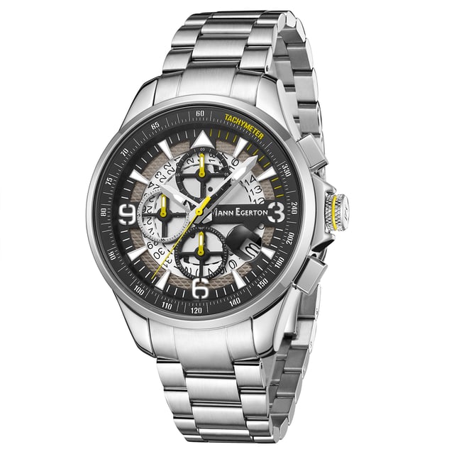 """Con una experiencia basada en la ingeniería eléctrica, el reloj para hombre Mann Egerton Hand Assembled Carr Amplitude Steel de edición limitada rinde homenaje al diseñador del famoso Type H, que contaba con una flotabilidad extra gracias a unos flotadores fijados al fuselaje. Una idea revolucionaria y perfecta para los aviones de transporte marítimo, sin la cual no se habrían producido desarrollos posteriores, y el éxito de la empresa nunca se habría materializado de la forma que la diferenció de sus contemporáneos. 

Su movimiento cronógrafo de cuarzo Seiko incluye segundos, minutos, fecha y un contador de 1/10 de segundo que destaca la excepcional precisión necesaria para identificar la flotabilidad adecuada. Esto alude a las comunicaciones vitales que tenían lugar entre el piloto del Type H y la cabina de control, y los números de estilo aviador, incluido el triángulo en la posición de las 12, hacen referencia a su conexión con el vuelo de altura. Su anillo taquimétrico capitular hace referencia a los múltiples viajes, permitiendo medir la velocidad en función del tiempo y la distancia. 

El fondo de caja de acero inoxidable grabado con el logotipo de Mann Egerton y el brazalete de acero inoxidable demuestran una consistencia excepcional que imita las reconfortantes olas que experimentan los pilotos antes de emprender el vuelo.
""
"
"""Movimiento cronógrafo de cuarzo Seiko
Segundos, minutos, fecha y contador 1/10
Anillo taquimétrico
Manecillas luminosas
12 horas analógicas 
Sumergible 30m
Cristal mineral resistente a los arañazos
5 años de garantía
Chapado IP sin níquel e hipoalergénico 

Tamaños y pesos
Caja