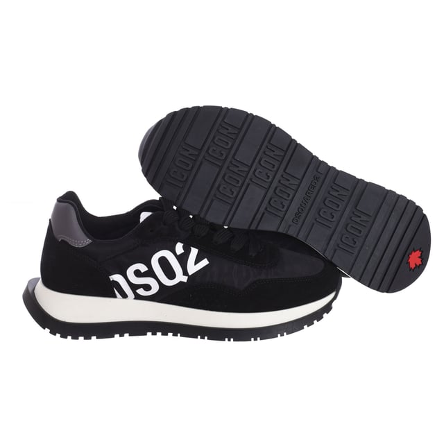 Dsquared2 sports shoes.
 Mid-height sports shoes, ideal for everyday wear.
 Comfortable and breathable fabric.
 Brand name engraved on the side and on the tongue.
 Adjustable with laces.
 Composition: Exterior: Leather and Textile; Interior: Leather and Textile; Sole: Synthetic
 Care:
Do not put in washing machine.
 Clean with a damp cloth.
 Do not use bleach.
 Do not use dryer.