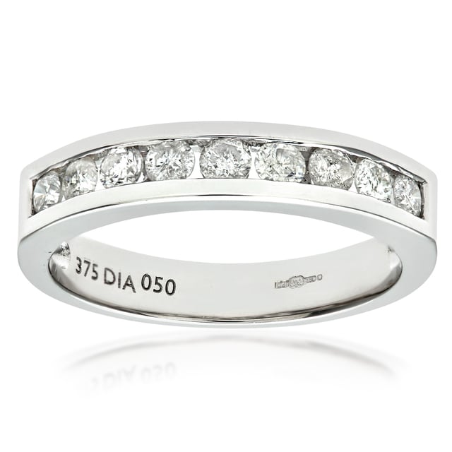 Oro amarillo de 18 quilates (750): 3,2 g; # Diamante: 0,5 ct