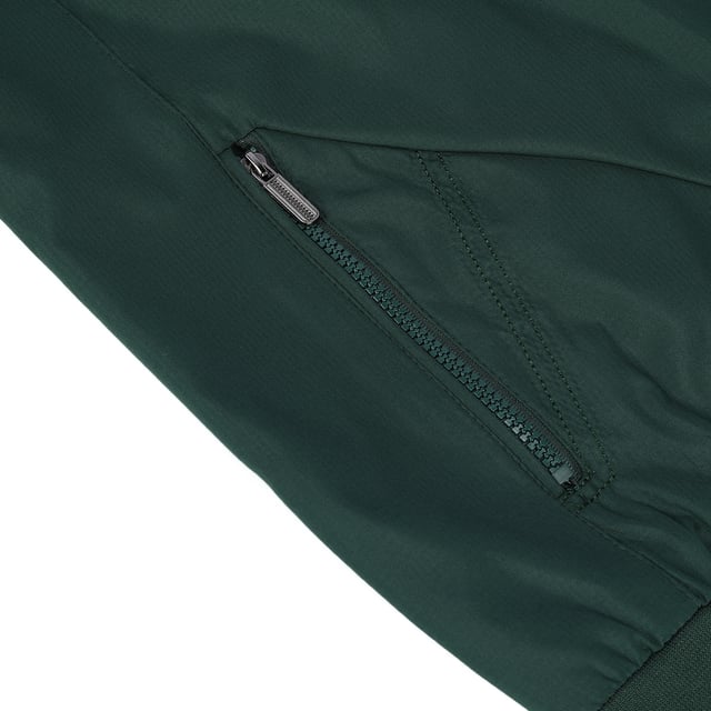 [Materialpflege]

HOCHWERTIGES MATERIAL ¨C 90 % Polyester, 10 % Polyurethan. Weicher und bequemer Stoff; mit glatten Linien f¨¹r einen schlanken und taillierten Look.
PFLEGEHINWEISE ¨C Chemische Reinigung wird empfohlen; Handw?sche ist m?glich, jedoch mit kaltem Wasser.

VIELSEITIGER ANLASS ¨C ¨¹bergangsjacke: Perfekt zum Tragen im Fr¨¹hling und Sommer sowie im Fr¨¹hherbst.

ANLASS: Geeignet f¨¹r jeden Anlass, z. B. Freizeit, Gesch?ft, B¨¹ro, Arbeit, Urlaub, im Freien. Jahreszeiten: Geeignet f¨¹r Fr¨¹hling und Herbst.

[Paket]

1*Jacke"
