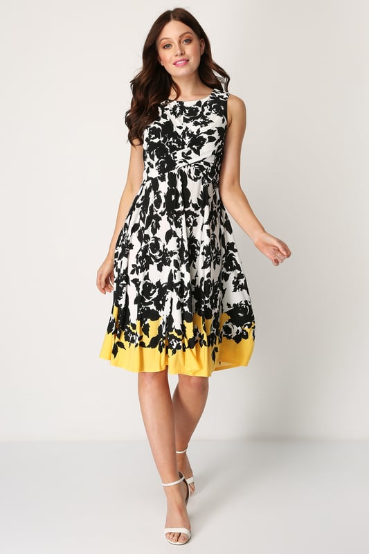 Elegant Flared Contrast Dress