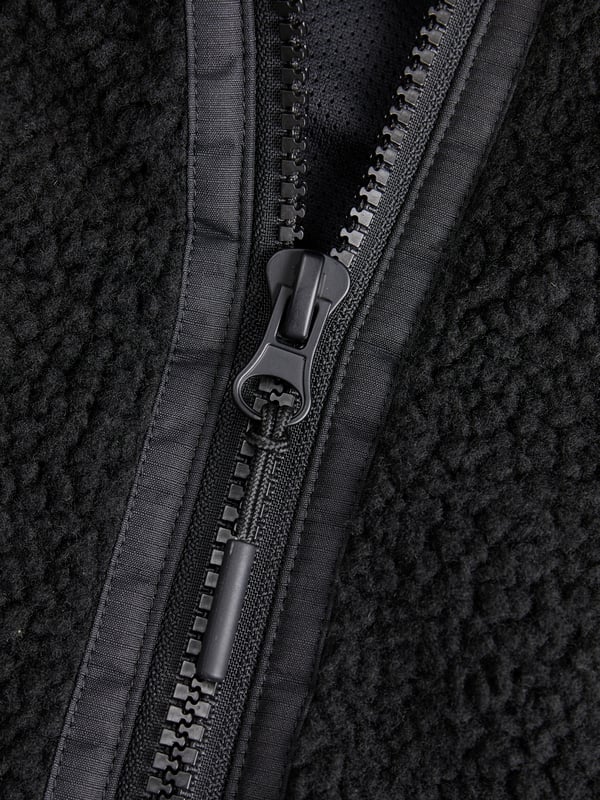 Chaleco Chris Teddy en color Negro.