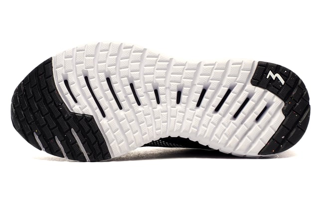These 361 Fierce 2 running shoes are expertly engineered to deliver optimal performance and comfort for every run. Crafted with a performance-knitted fabric upper, they provide excellent breathability while striking the perfect balance between stretch and support, allowing your foot to move naturally.
 The innovative QU!KSPRING+ material ensures lightweight cushioning and responsiveness, significantly enhancing your running experience. The MORPHIT lacing system offers secure midfoot support, creating a locked-in fit. Additionally, the pressure-free tongue eliminates stress on the top of your foot, further enhancing comfort.
 The cushioned foam insoles deliver long-lasting comfort and excellent moisture management, whilst the plush heel collar adds additional support. This combined with the flex groove design work together to enhance stability and mimic your foot's natural motion for a smooth heel top toe transitions.
 - Textile / Performance Knitted Fabric enhances breathability
 - Anatomical pressure free tongue design
 - Perfect fit lace up closure
 - Eyelet design for optimal support
 - QU!KSPRING+ cushioning
 - Padded ankle collar and heel
 - Flex groove design
 - Comfort cushioned foam insoles
 - Durable rubber outsole
 - 361 branding