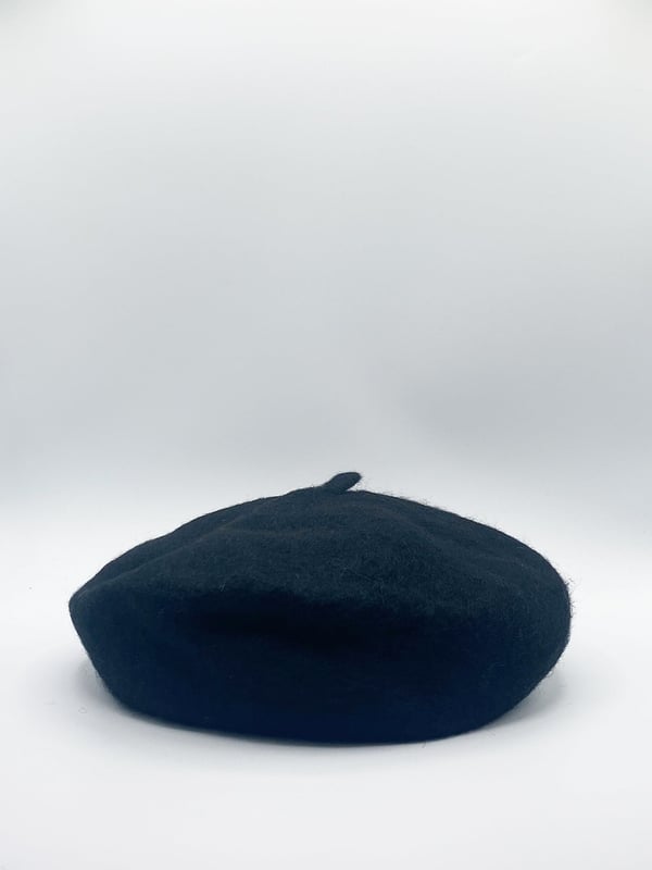 One Size

Colour: Black
Main: 100% Polyester
SKU: HW1007002