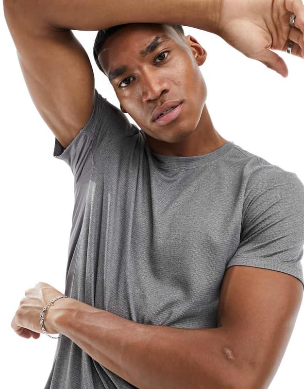 T-Shirts & Vests by ASOS 4505 Workout inspo this way Crew neck Short sleeves Mesh panels for ventilation Logo print to back Regular fitSold By: Asos