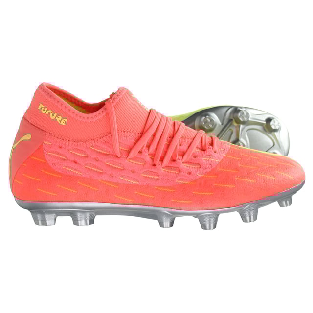 Peach football boots new arrivals