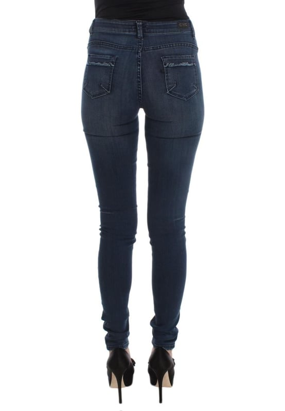 Jeans CoSTUME NATIONAL CNC de corte Slim Fit con detalles de logo  
  Nuevos con etiquetas  
  100% auténticos  
  Estilo de corte ajustado  
  Color: Azul  
  Material: 74% Algodón 24% Nylon  
  Cierre: Cremallera y botón  
  Detalles del logo  