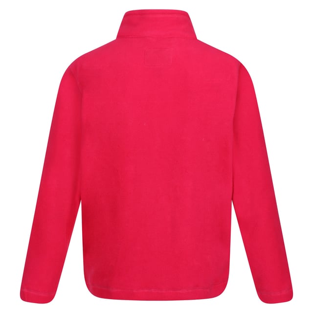 Regatta Great Outdoors Childrens/Kids King II Leichte Fleecejacke mit durchgehendem Reißverschluss (Pink Potion) Der King ist unser leichteres Kinder-Fleece mit Reißverschluss. Er ist schön leicht, superweich und hat eine Anti-Pill-Beschichtung, damit er auch nach längerem Tragen noch frisch aussieht. Eines unserer meistverkauften Kindermodelle ist ein unverzichtbares Kleidungsstück für den Außenbereich, auf das Sie sich verlassen können, um Ihr Kind bequem und warm zu halten, egal ob es auf Bäume klettert, in der Schule läuft oder im Garten spielt. 100% Polyester. Regatta Kids Größen (Brustumfang ca.): 2 Jahre (53-55cm), 3-4 Jahre (55-57cm), 5-6 Jahre (59-61cm), 7-8 Jahre (63-67cm), 9-10 Jahre (69-73cm), 11-12 Jahre (75-79cm), 32" (79-83cm), 34" (83-85cm).
