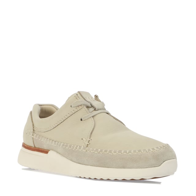 Clarks originals tor track top