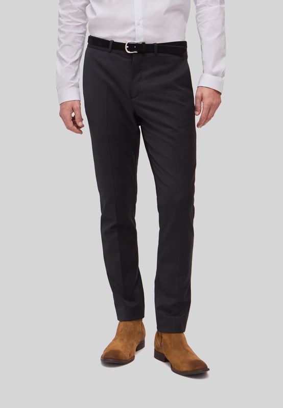 These black wool suit trousers are standard length and slim fit with button & zip fastening and side pockets.