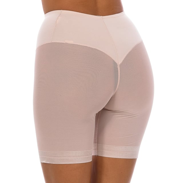 Culottes girdle Janira.
 Tight and elastic waist.
 Imperceptible and breathable fabric.
 Invisible effect and flat stomach.
 Seams seen in tone.
 Composition: 66% Polyamide, 34% Elastane
 Care:
-Wash at a maximum temperature of 30º.
 -Do not use bleach.
 -Do not use an iron.
 -Do not use dryer.
 -Do not dry clean.